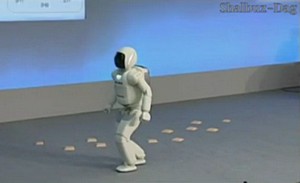 Новый робот «Asimo» - стал ещё человечнее