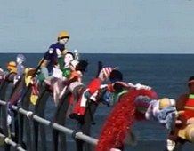Вязаные олимпийцы: кто сделал шарф длиной 50 метров?